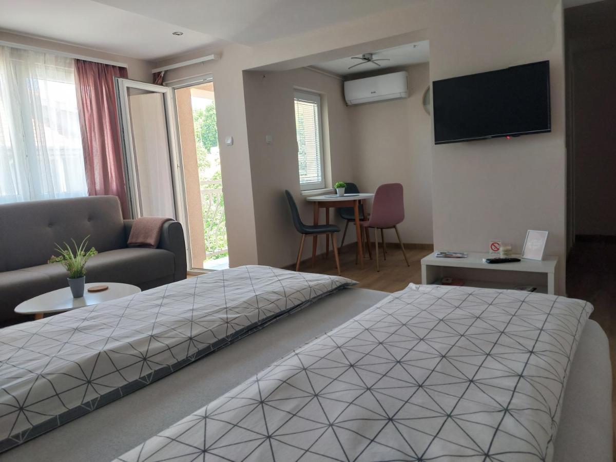 M Apartments 索科矿泉村 外观 照片