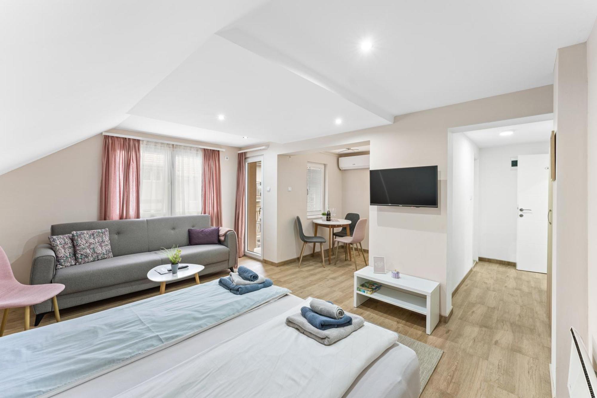 M Apartments 索科矿泉村 外观 照片