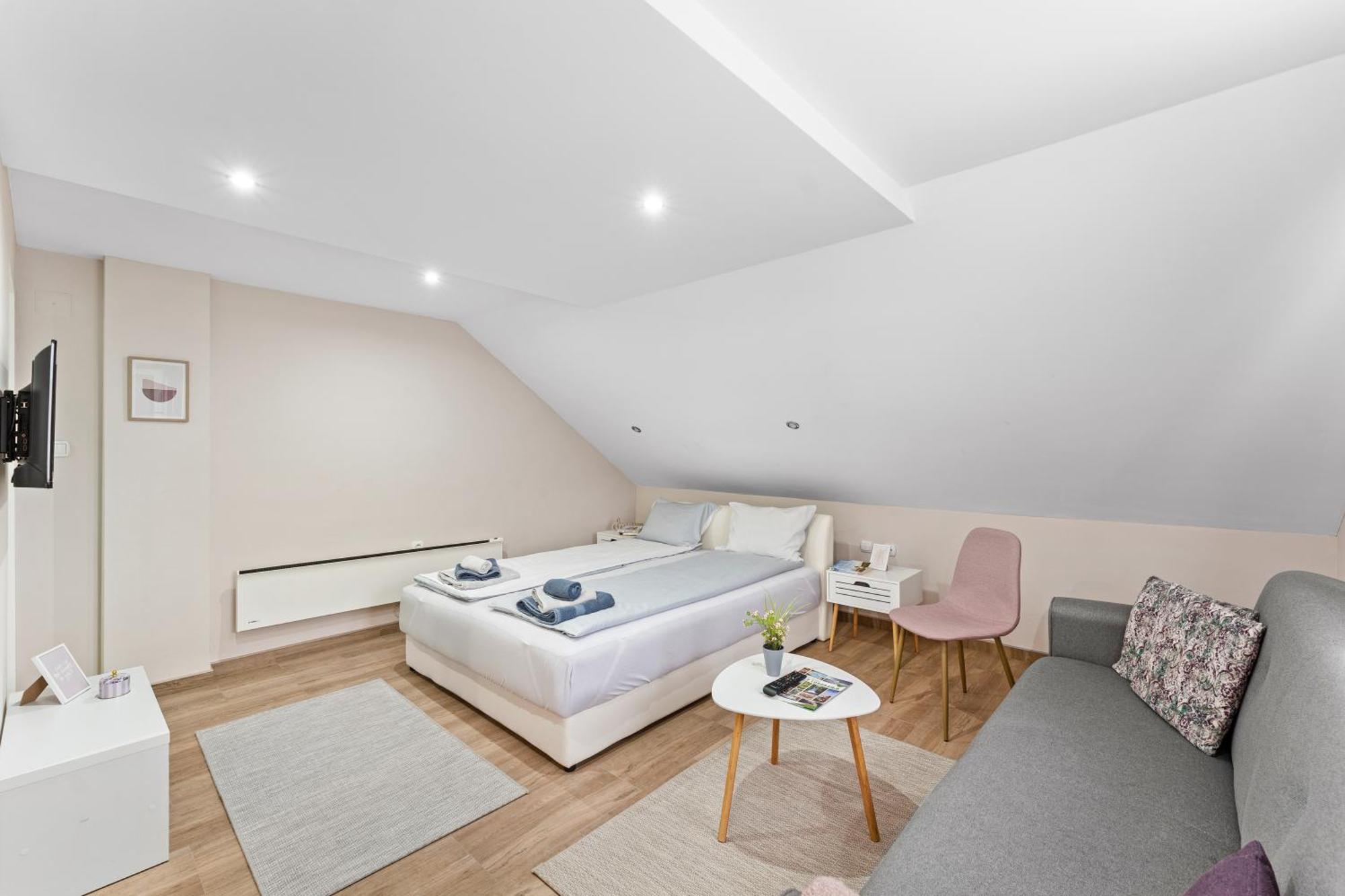 M Apartments 索科矿泉村 外观 照片